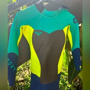 Roxy wetsuit